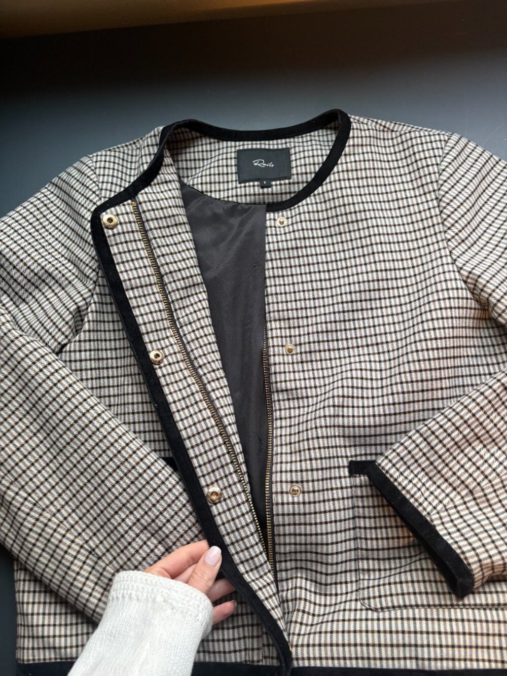 Like New Rails Plaid Jacket - Picture 3 of 4